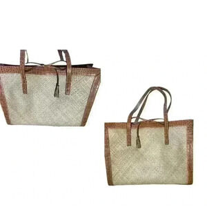 Liz Claiborne Straw Shoulder Bag with Accessories NWOT